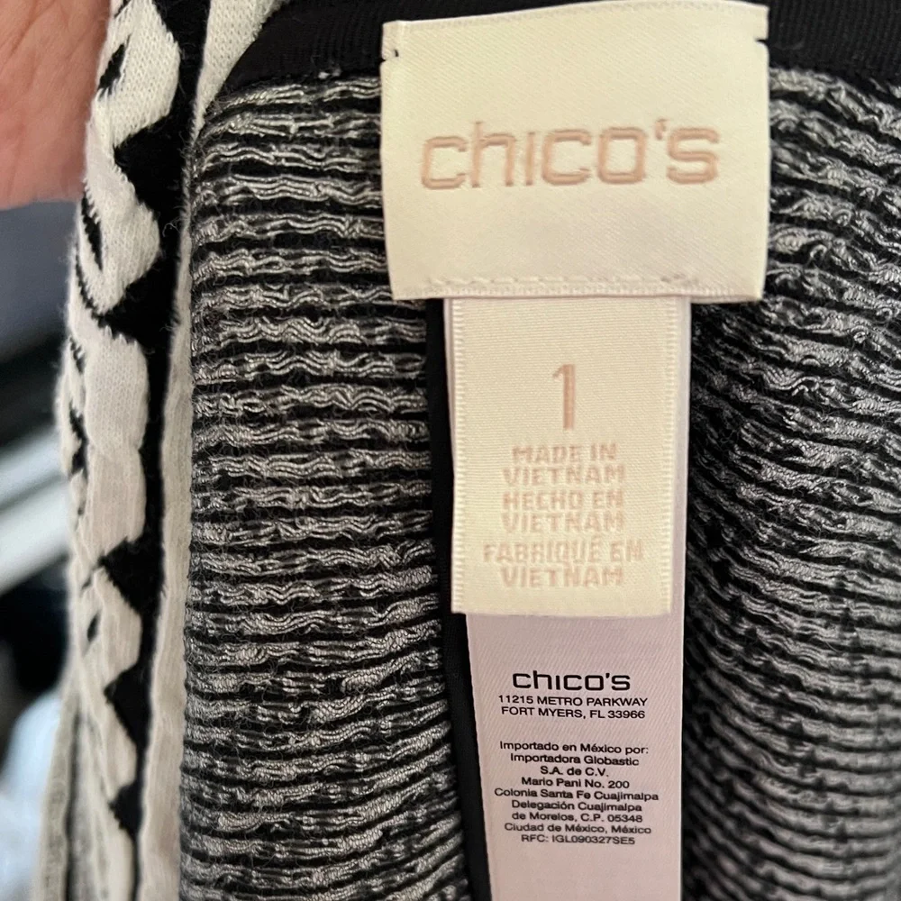 Chico's Pieced Jacquard Topper cardigan size1/M